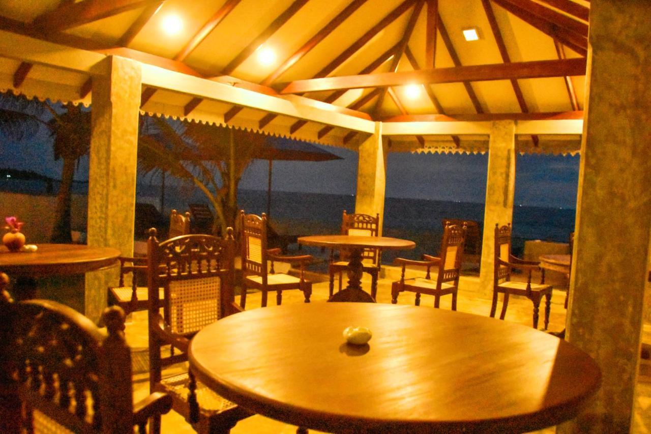 Oriental Rest Hotel Hikkaduwa Eksteriør billede