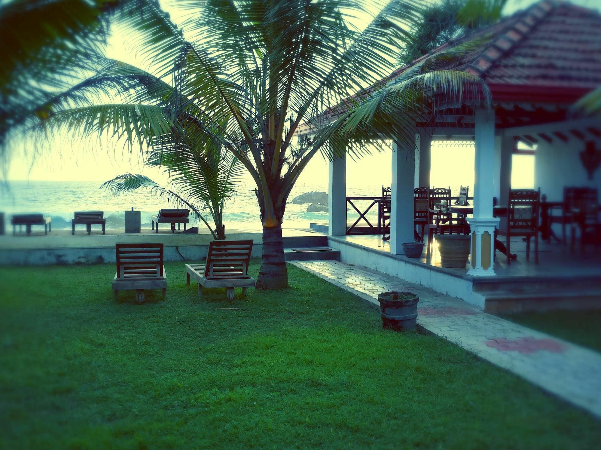 Oriental Rest Hotel Hikkaduwa Eksteriør billede